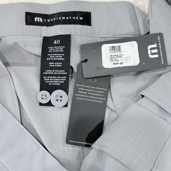 Travis Mathew Tech Chino Shorts 8” SLEET Gray Solid NWT Golf Active Casual SZ 40 - Picture 7 of 11